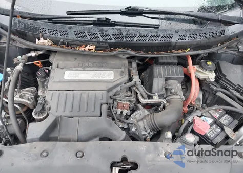 2010 Honda Civic Hybrid from USA, damaged, VIN JHMFA3F2XAS006331